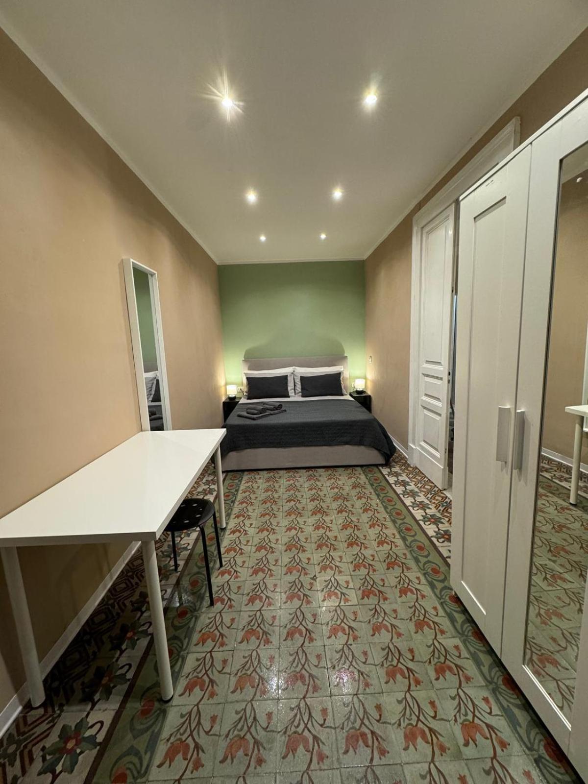 Verdi Apartments Catania Bagian luar foto