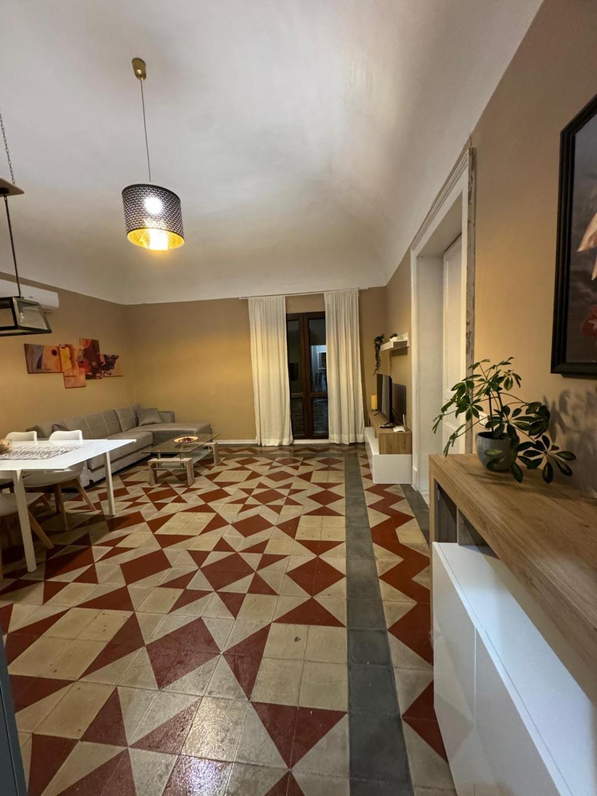 Verdi Apartments Catania Bagian luar foto