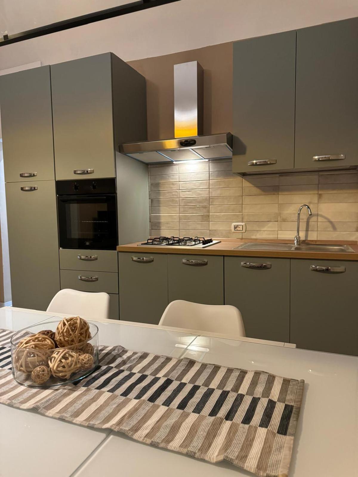 Verdi Apartments Catania Bagian luar foto
